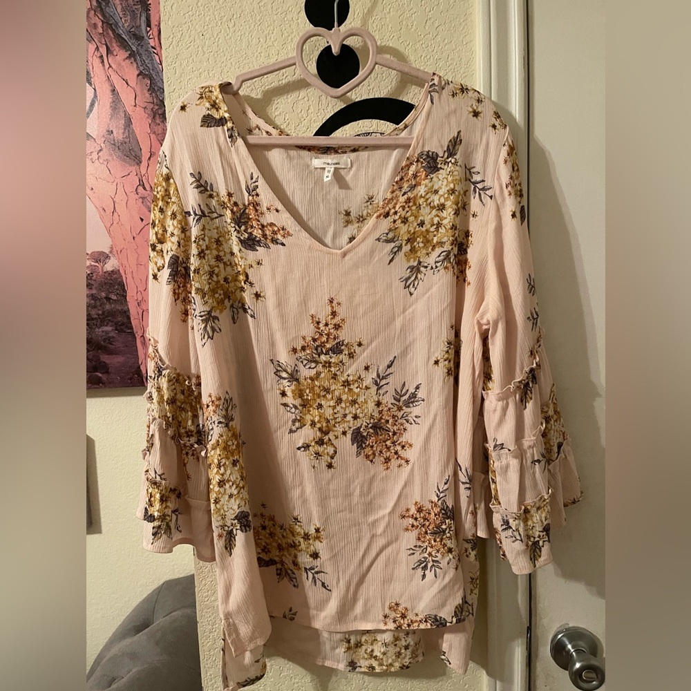 Maurice’s Plus Size Women’s pink thin spring rayon top size XL pre-owned